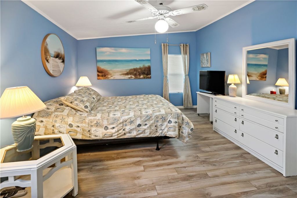 821 Bougainvillea Circle, Sebastian, FL 32976 Photo