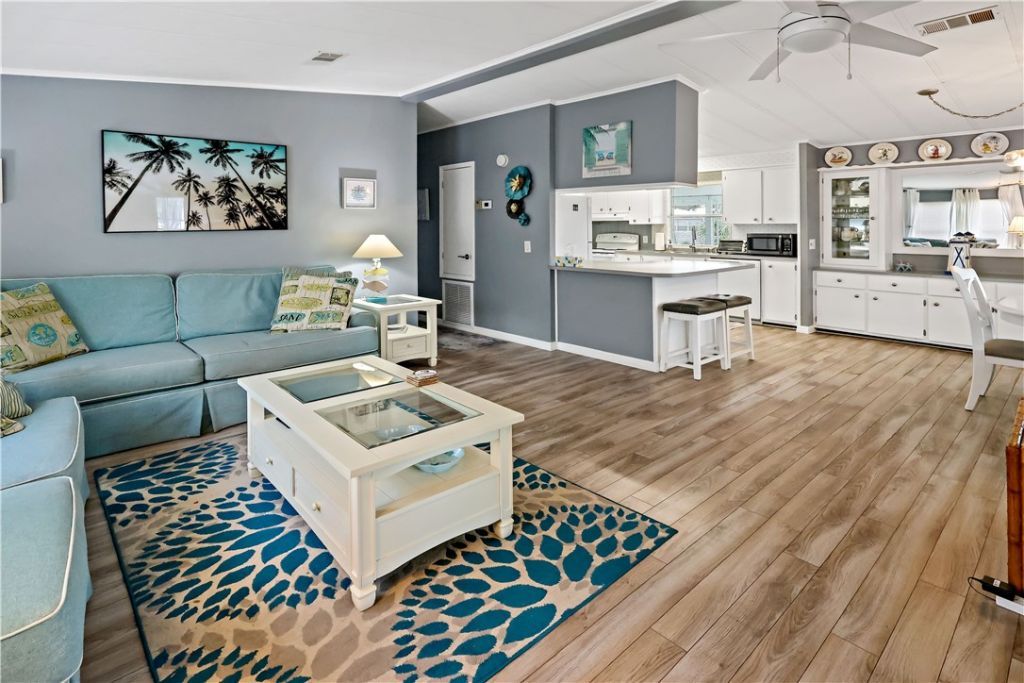 821 Bougainvillea Circle, Sebastian, FL 32976 Photo