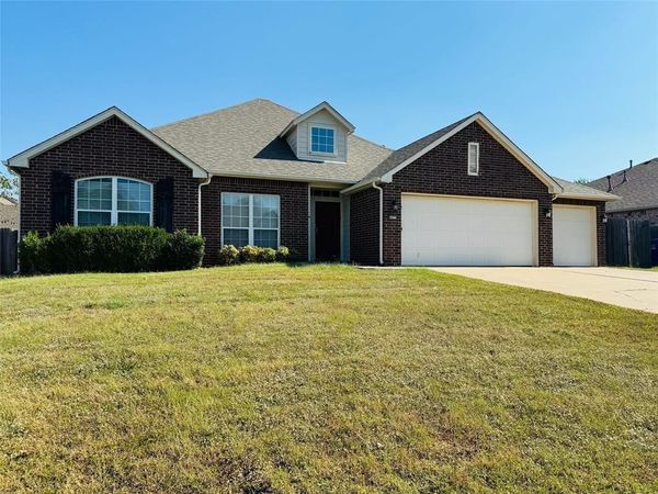 4425 S 199th East Avenue, Broken Arrow, OK 74014