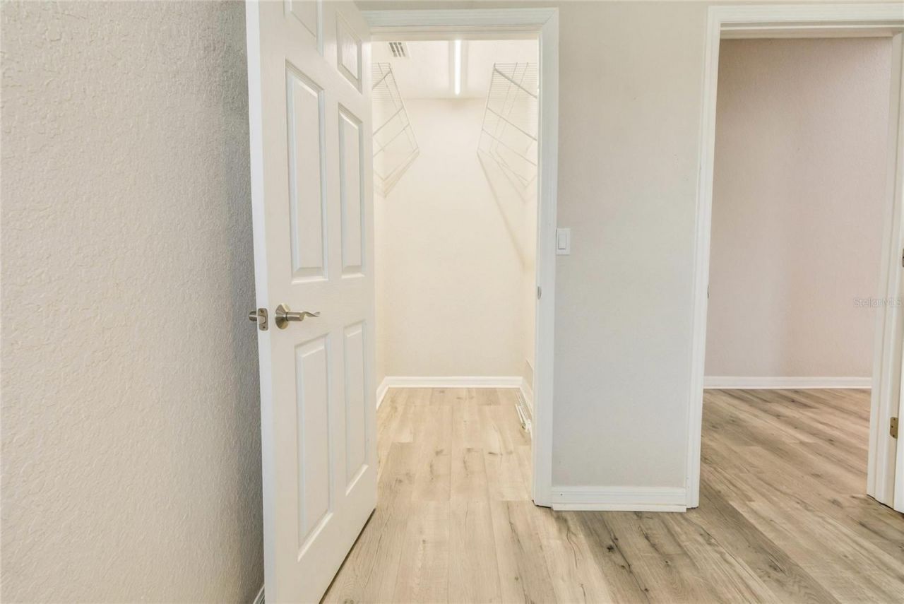 4991 SE 212th Court, Morriston, FL 32668 Photo