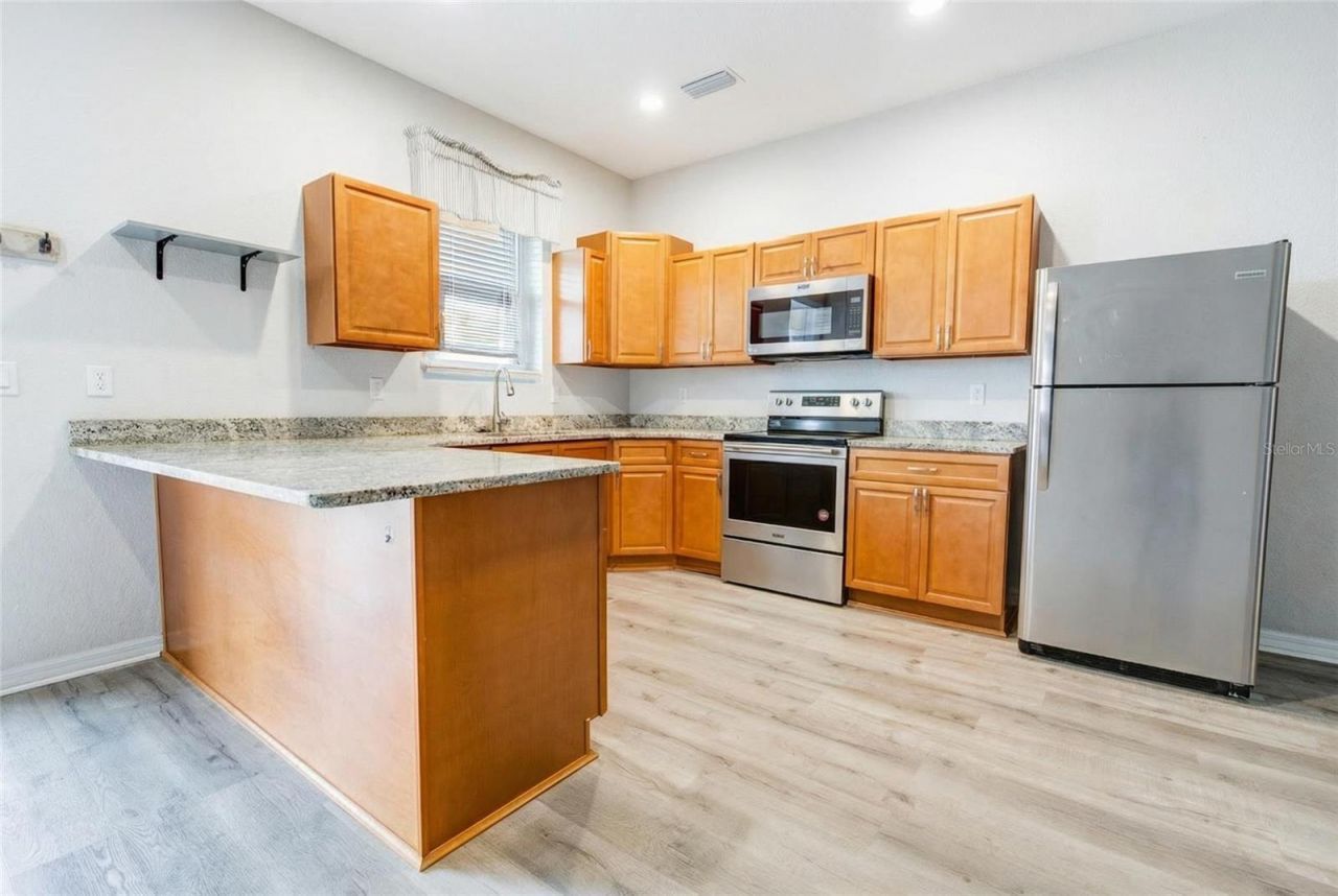 4991 SE 212th Court, Morriston, FL 32668 Photo