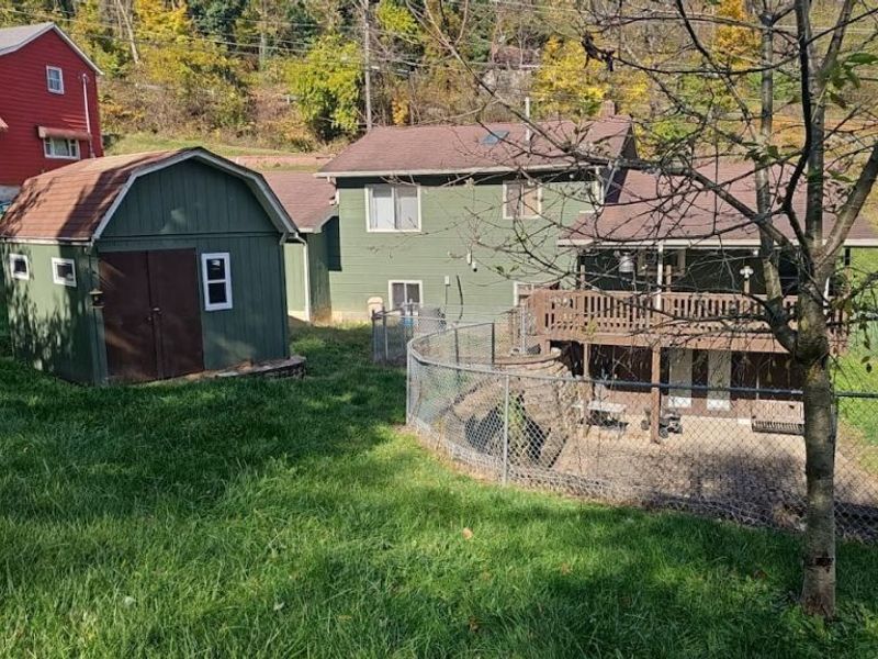 1070 Central Avenue, Bellaire, OH 43906 Photo 4