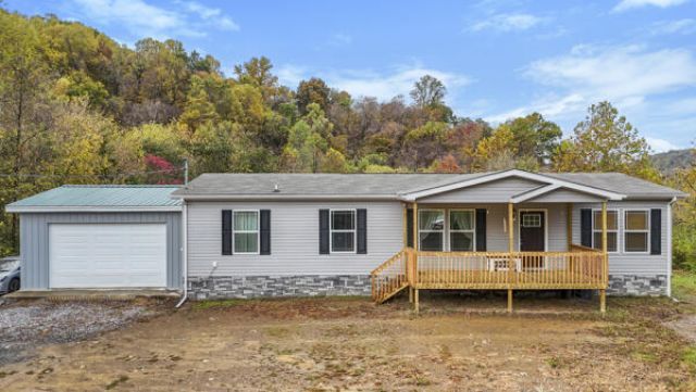 144 STAPLETON LANE Rogersville, TN 37857