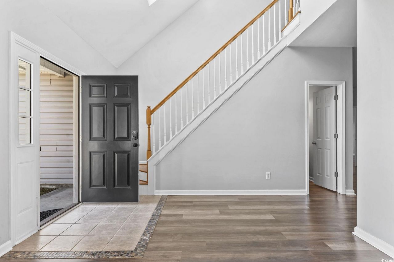 308 Freshwater Ct. Photo 13