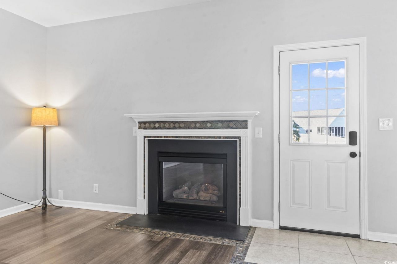 308 Freshwater Ct. Photo 23