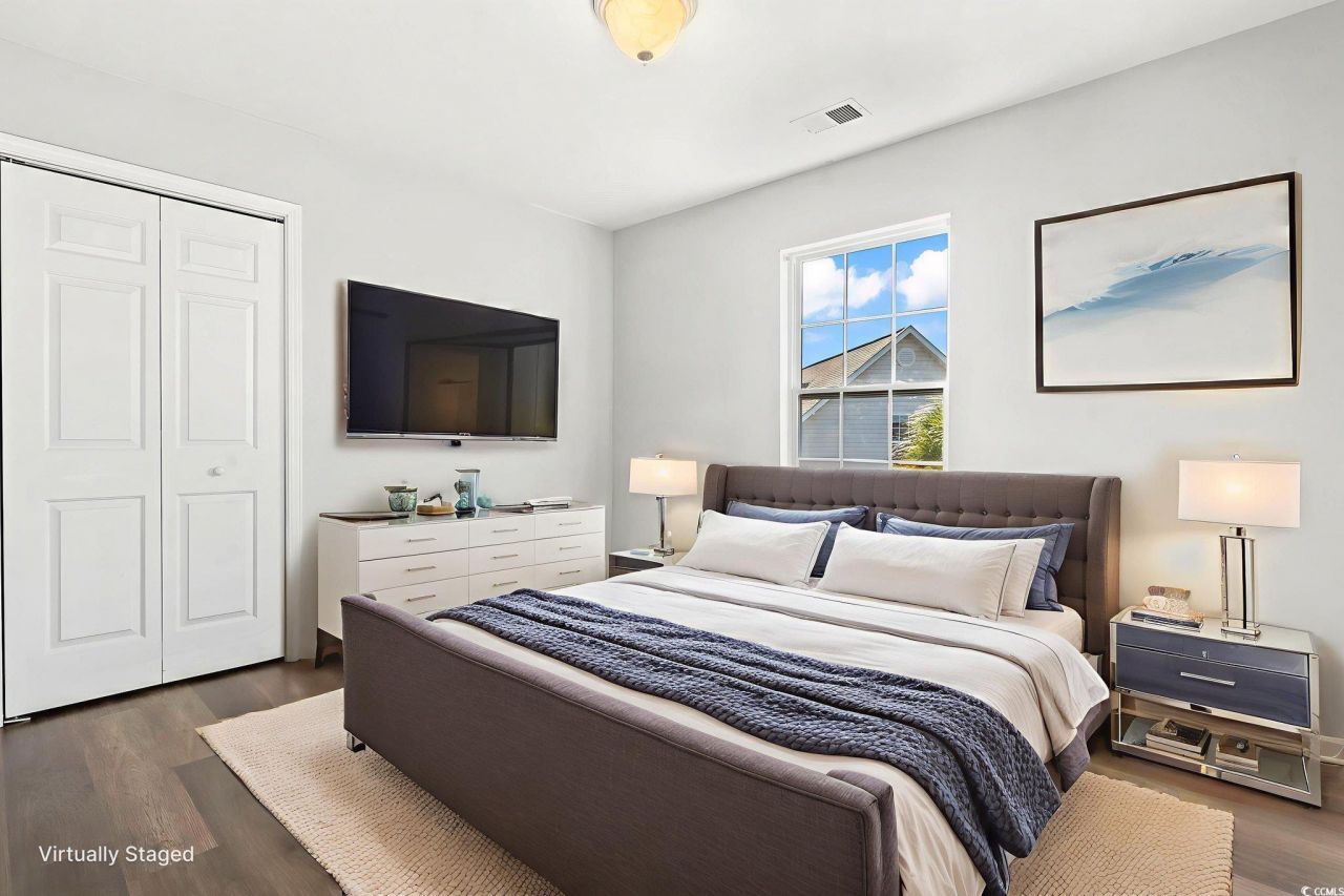 308 Freshwater Ct. Photo 8