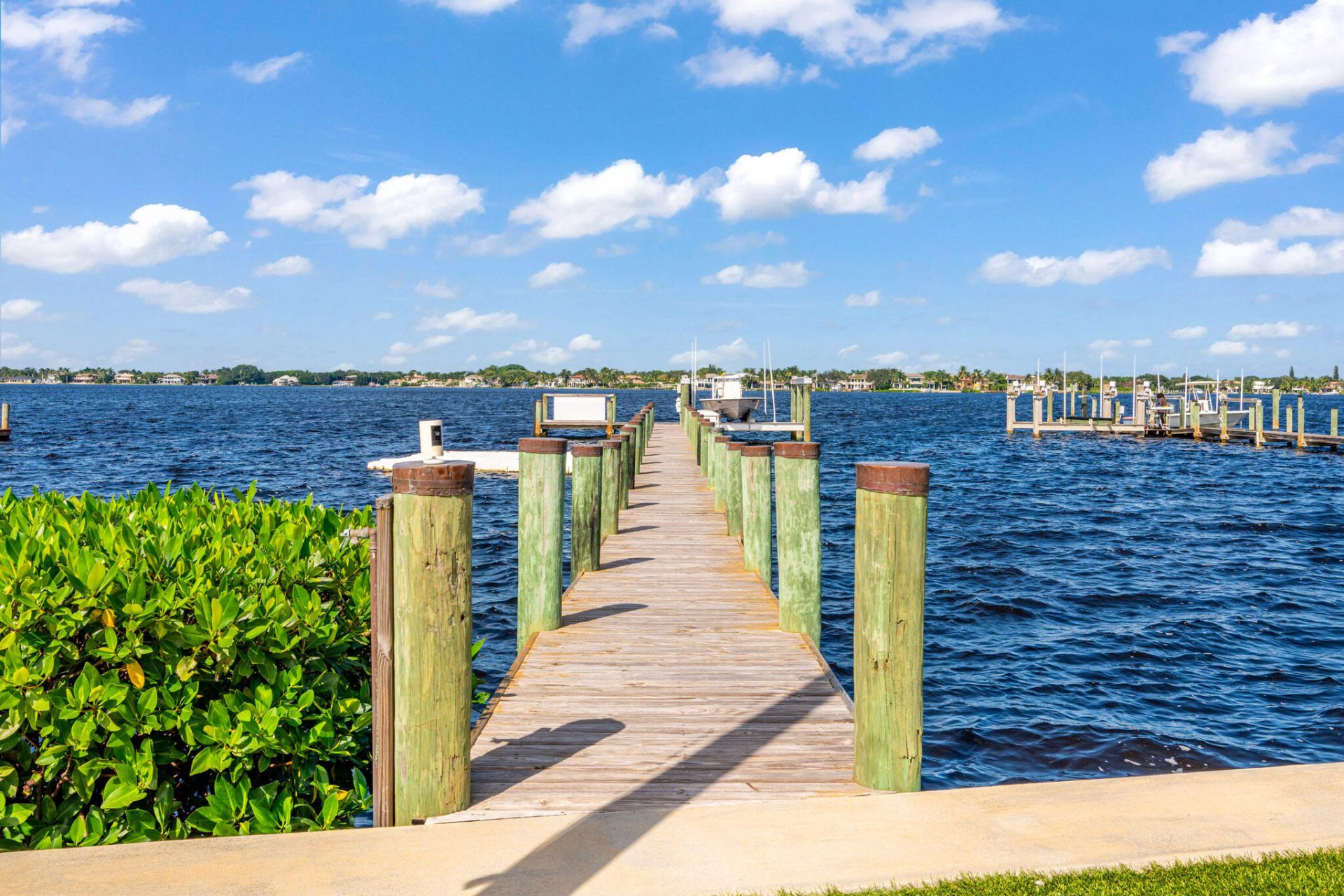 18200 Gardiner Lane, Jupiter, FL 33458 Photo