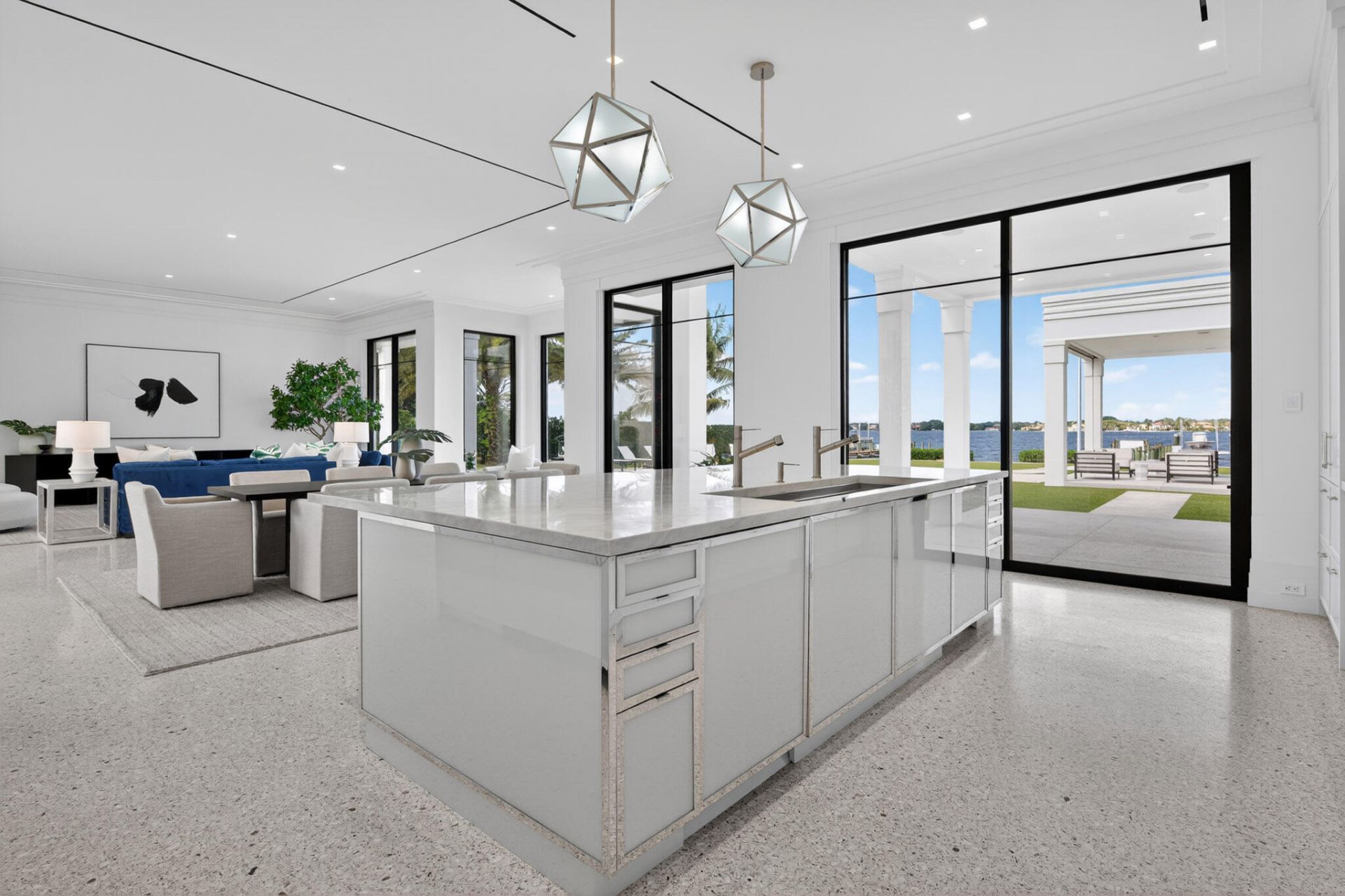 18200 Gardiner Lane, Jupiter, FL 33458 Photo