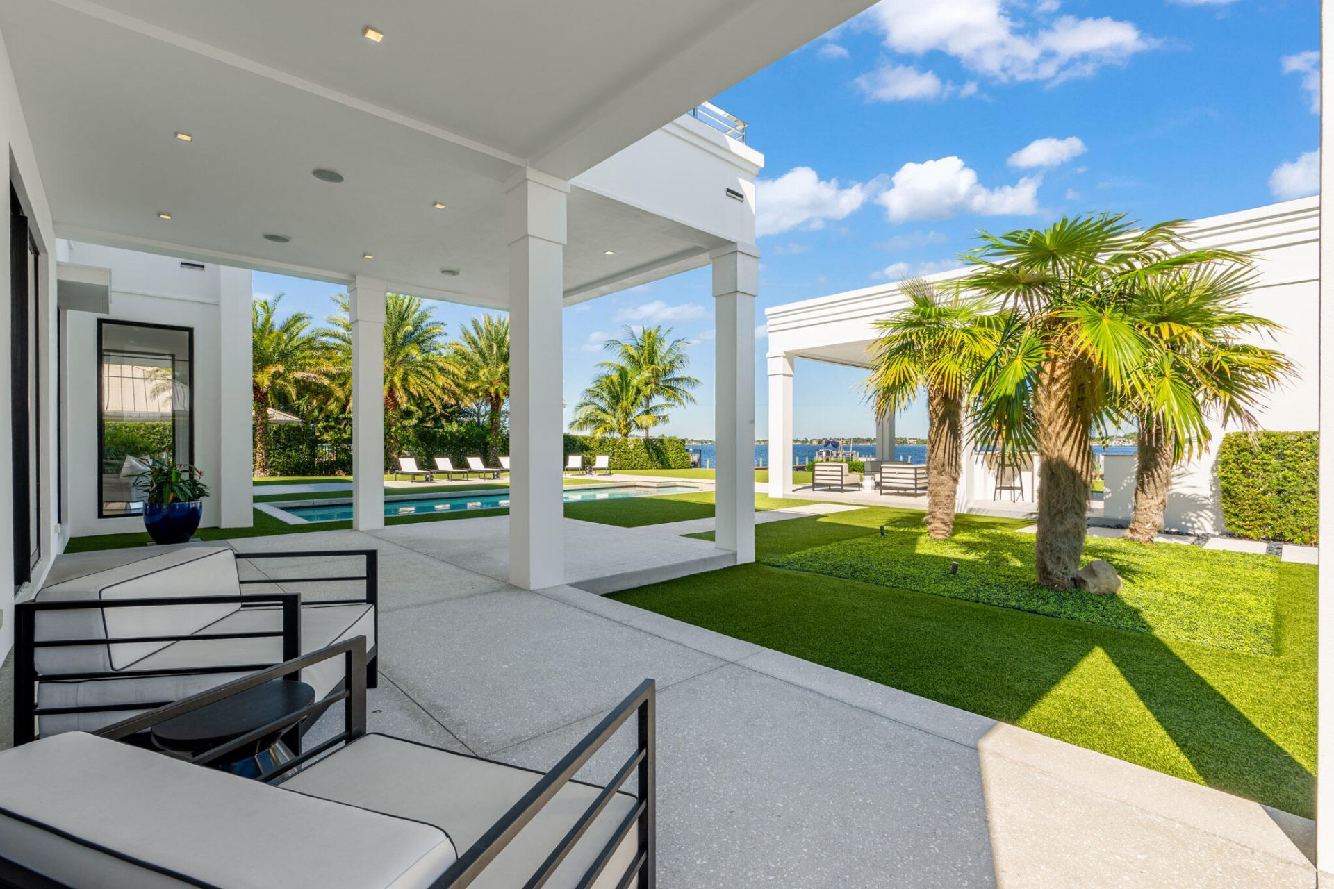 18200 Gardiner Lane, Jupiter, FL 33458 Photo