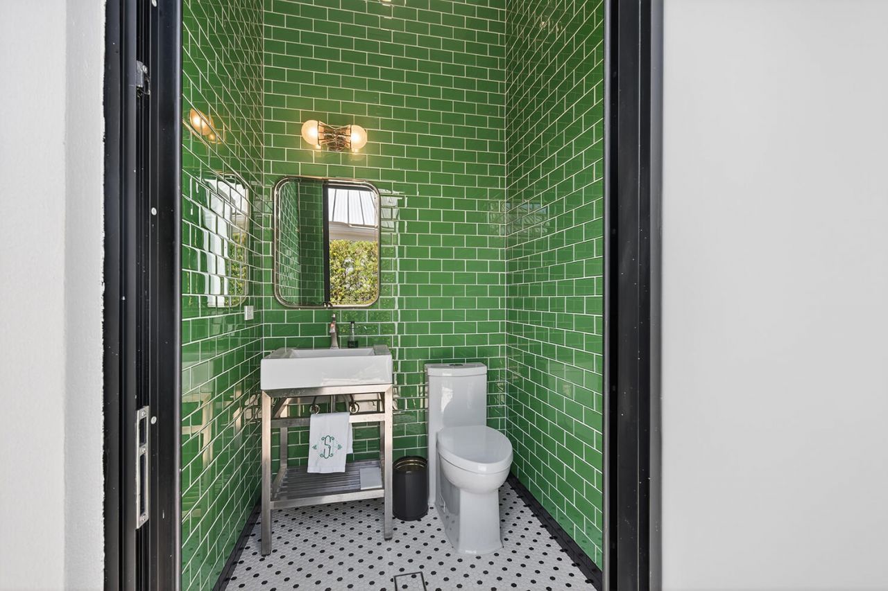 18200 Gardiner Lane, Jupiter, FL 33458 Photo