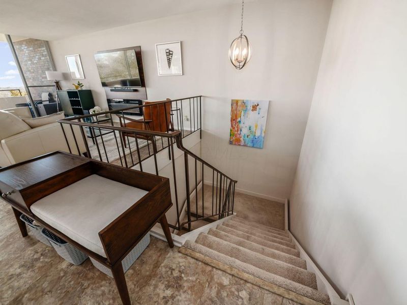 1000 Urlin Avenue, Unit 518, Columbus, OH 43212 Photo 13