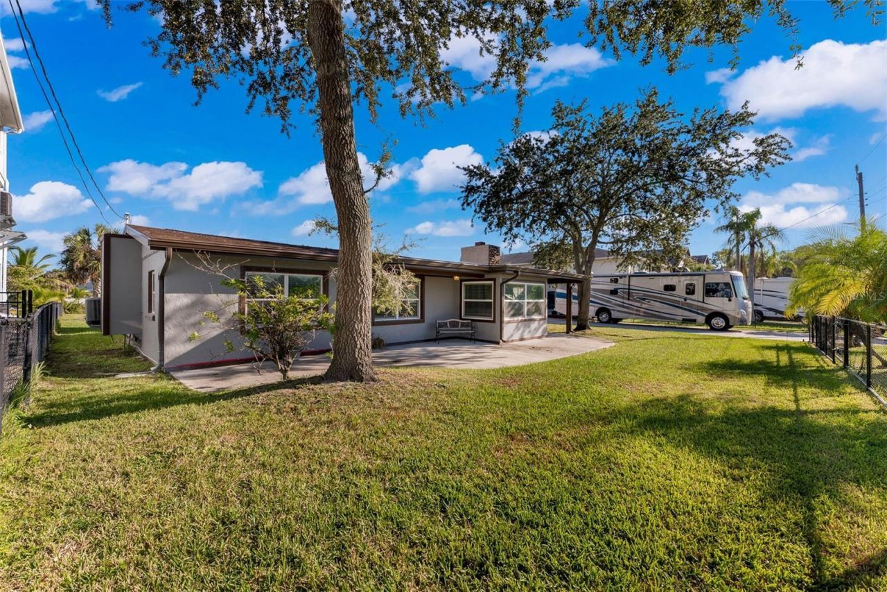 5560 Frances Avenue, New Port Richey, FL 34653 Photo