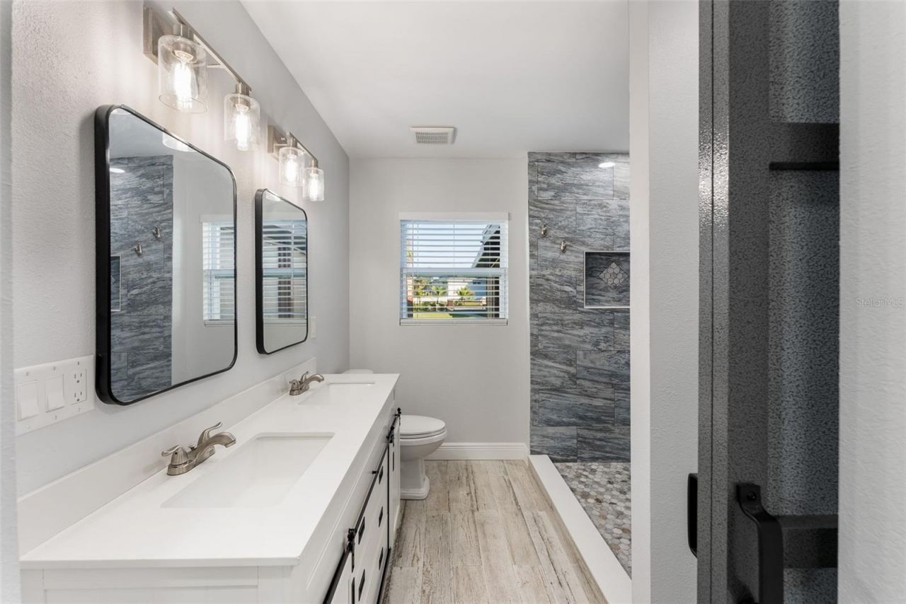 5560 Frances Avenue, New Port Richey, FL 34653 Photo