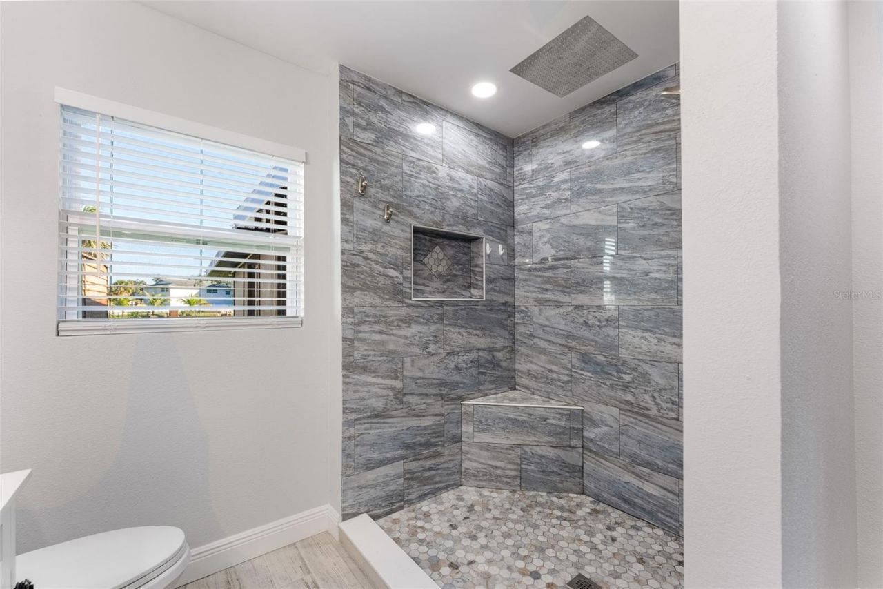 5560 Frances Avenue, New Port Richey, FL 34653 Photo