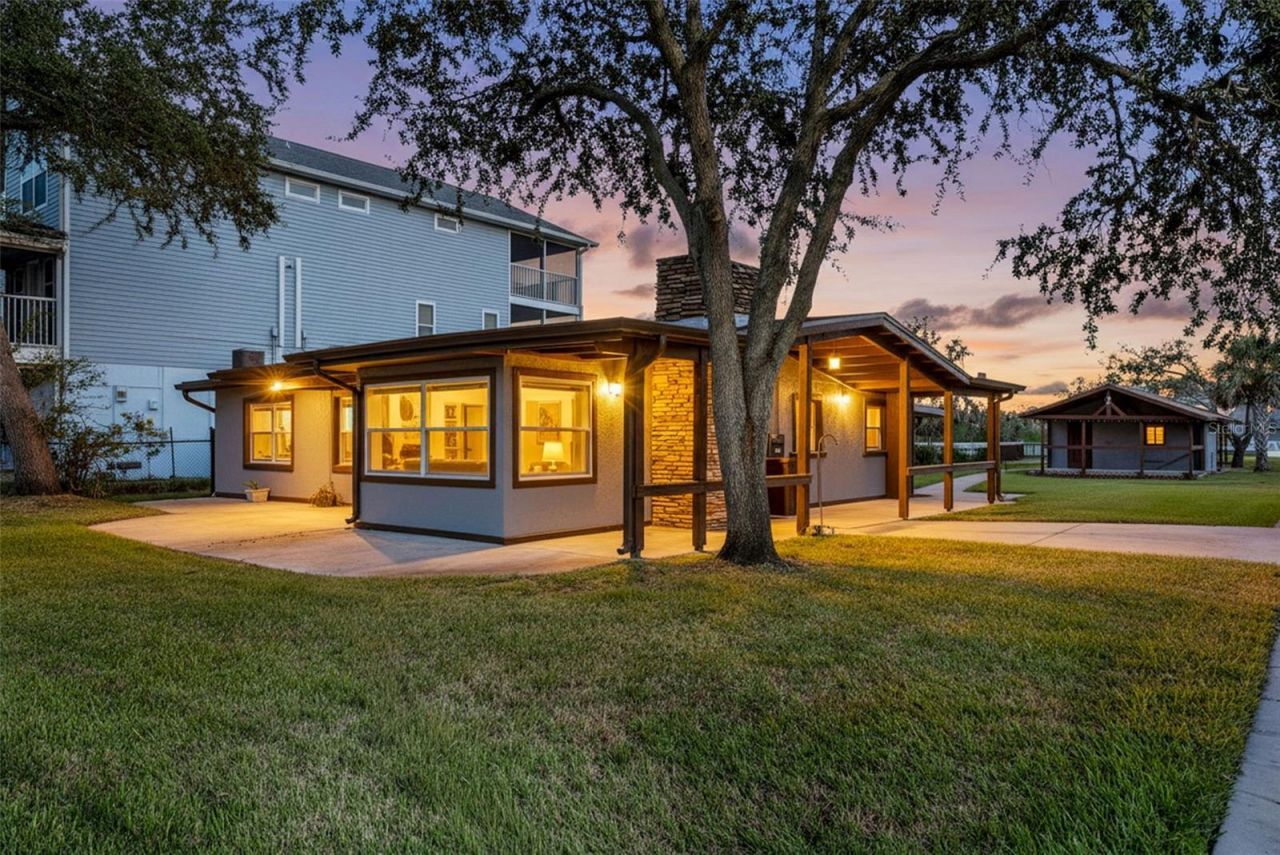 5560 Frances Avenue, New Port Richey, FL 34653 Photo