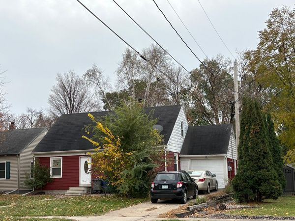 1313 10th Avenue S, Moorhead, MN 56560