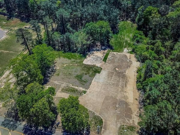 1606 Hwy. 30, Oxford, MS 38655