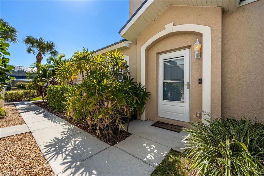 9792 Glen Heron Dr, Bonita Springs, FL 34135 Photo