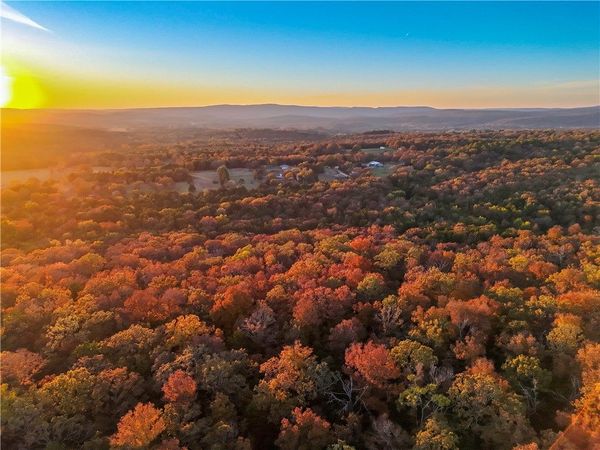 3 E 1000 Road, Muldrow, OK 74948