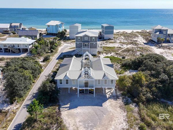 6488 Sawgrass Drive, Gulf Shores, AL 36542