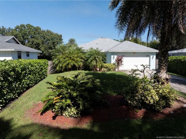 3785 SE Middle Street, Stuart, FL 34997