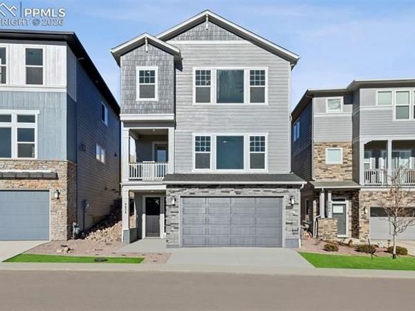 4454 Peak Crest View, Colorado Springs, CO 80918