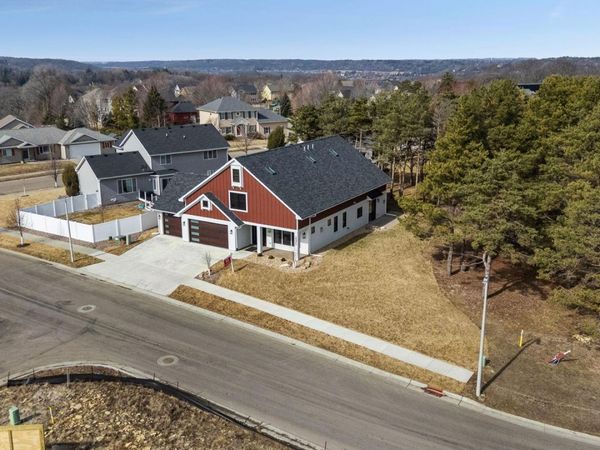 2377 Ponderosa Place SW, Rochester, MN 55902