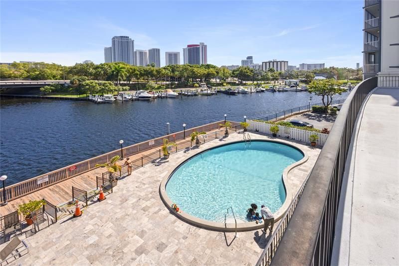 200 Diplomat Parkway, Unit 520, Hallandale Beach, FL 33009 Photo