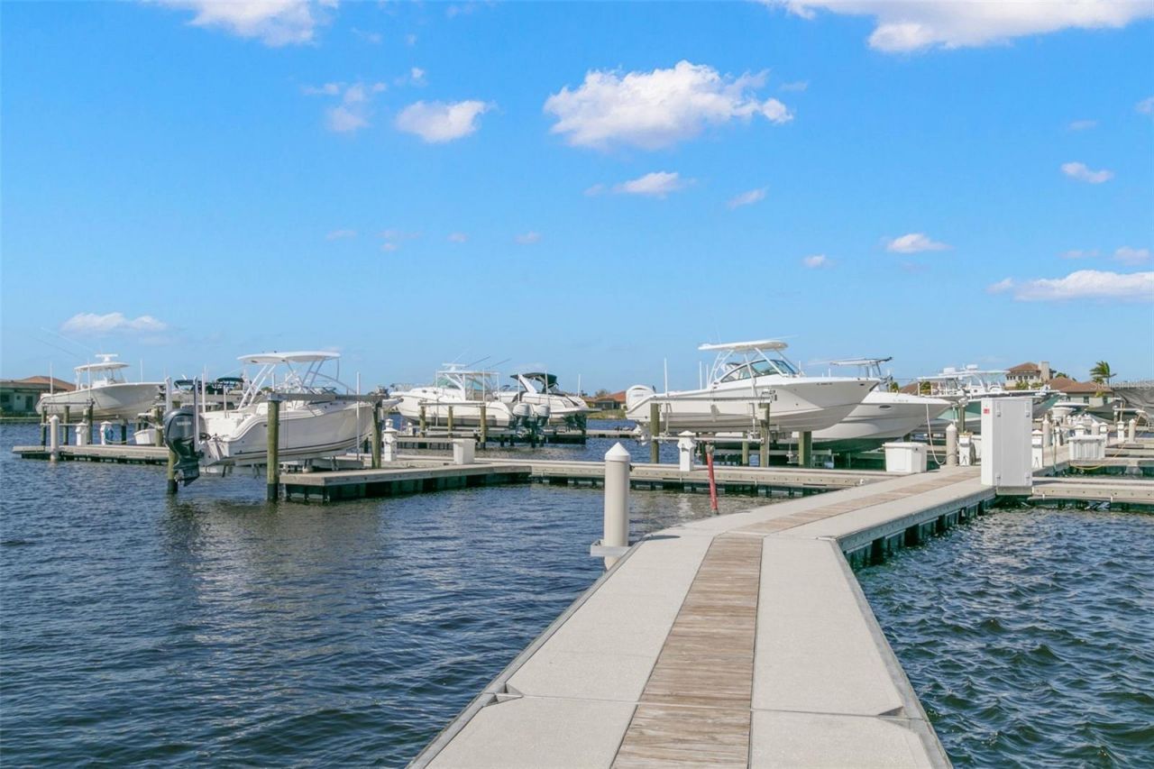 1810 4th Street E, Palmetto, FL 34221 Photo