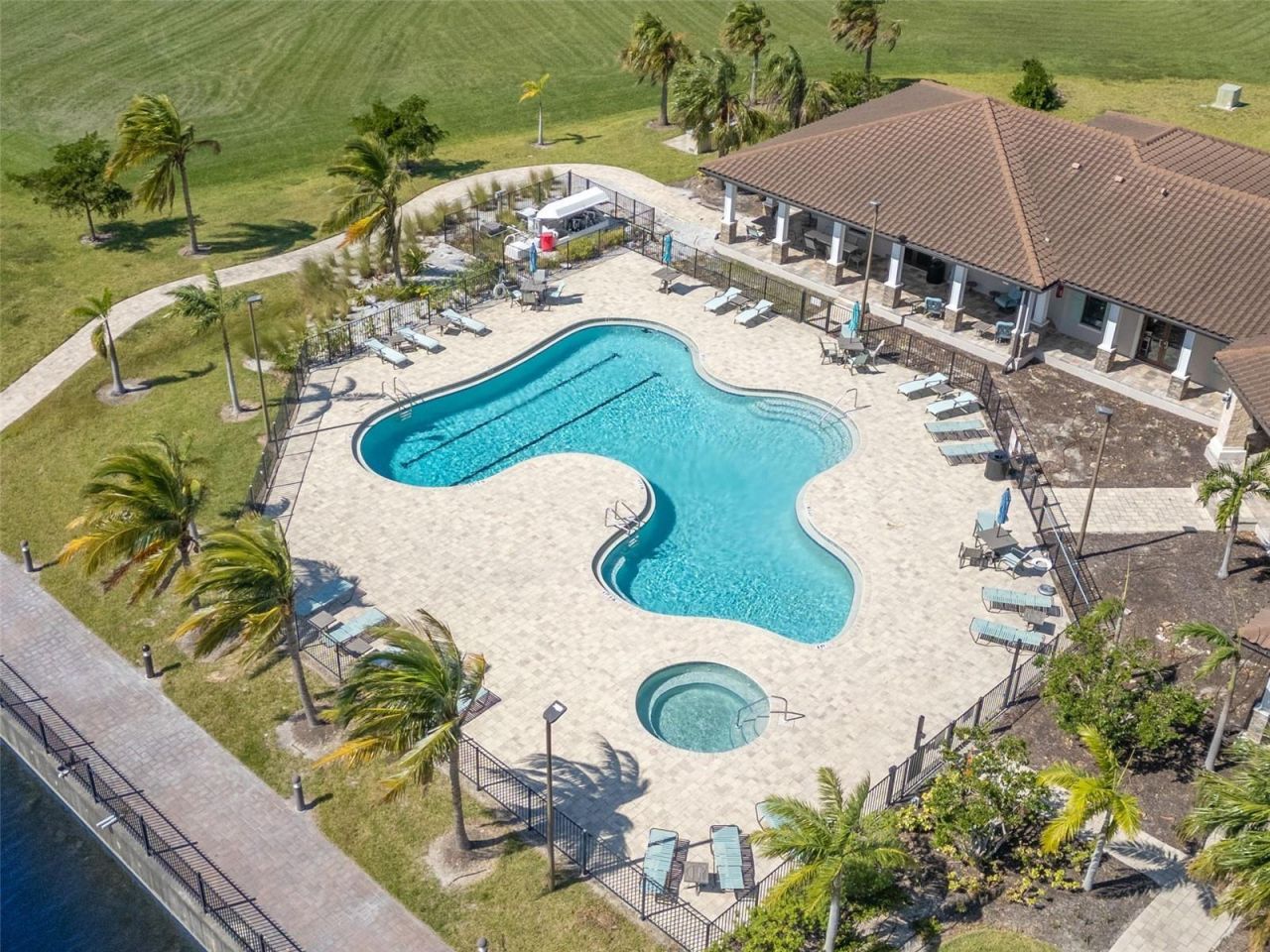 1810 4th Street E, Palmetto, FL 34221 Photo