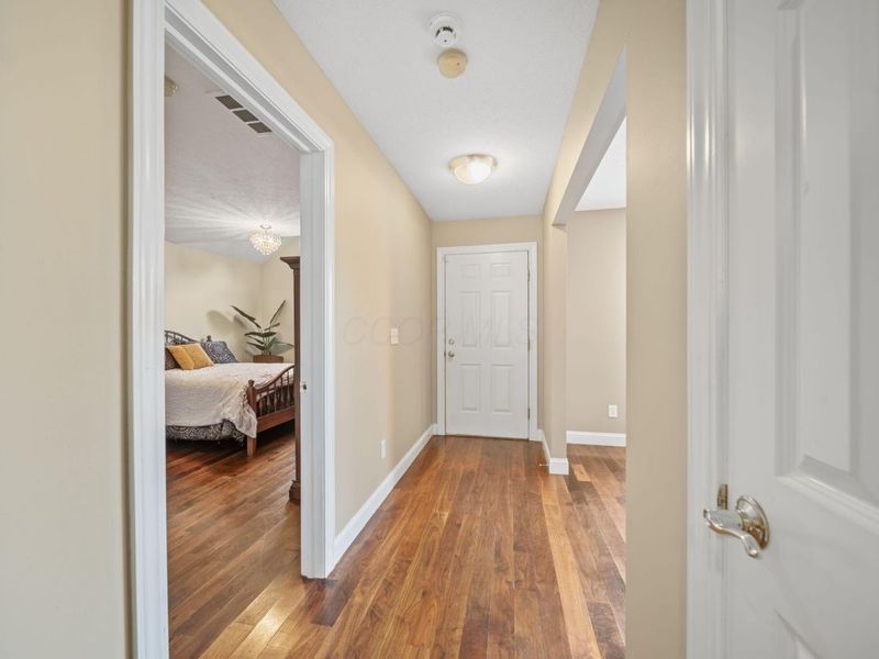 612 Foxdale Place, Powell, OH 43065 Photo 5