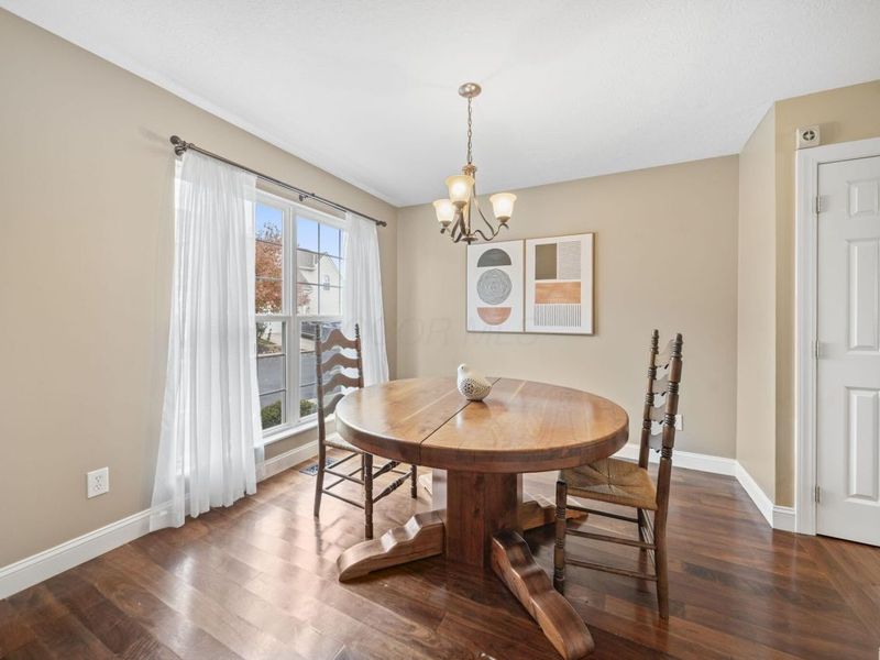 612 Foxdale Place, Powell, OH 43065 Photo 6