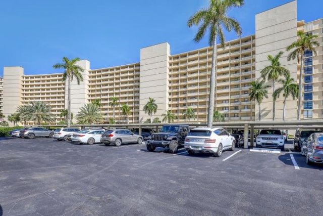 120 Lakeshore Drive, Unit 435, North Palm Beach, FL 33408 Photo