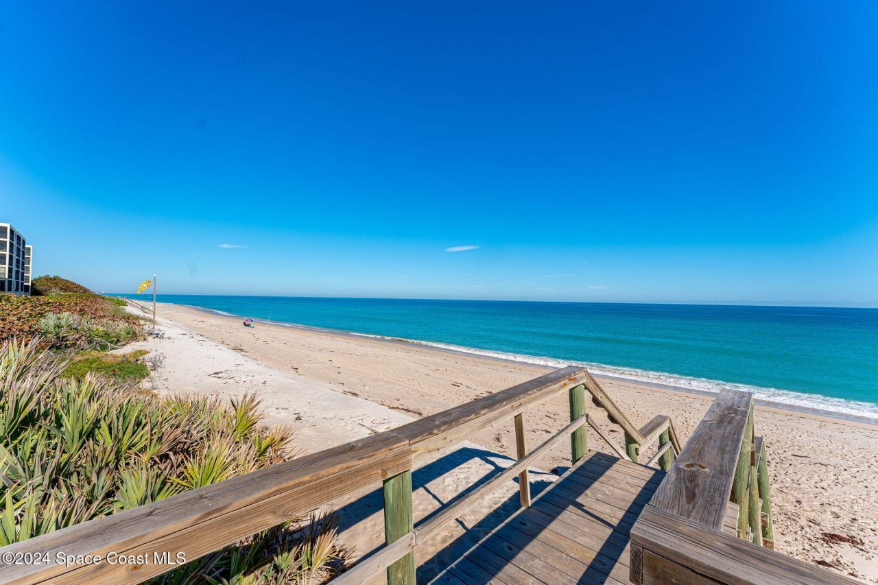 6355 S Highway A1a, Unit 5, Melbourne Beach, FL 32951 Photo