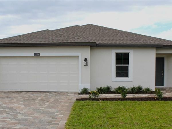 250 Lakeside Breeze WAY, LEHIGH ACRES, FL 33936