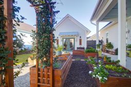 111 Tenor Lane photo 4