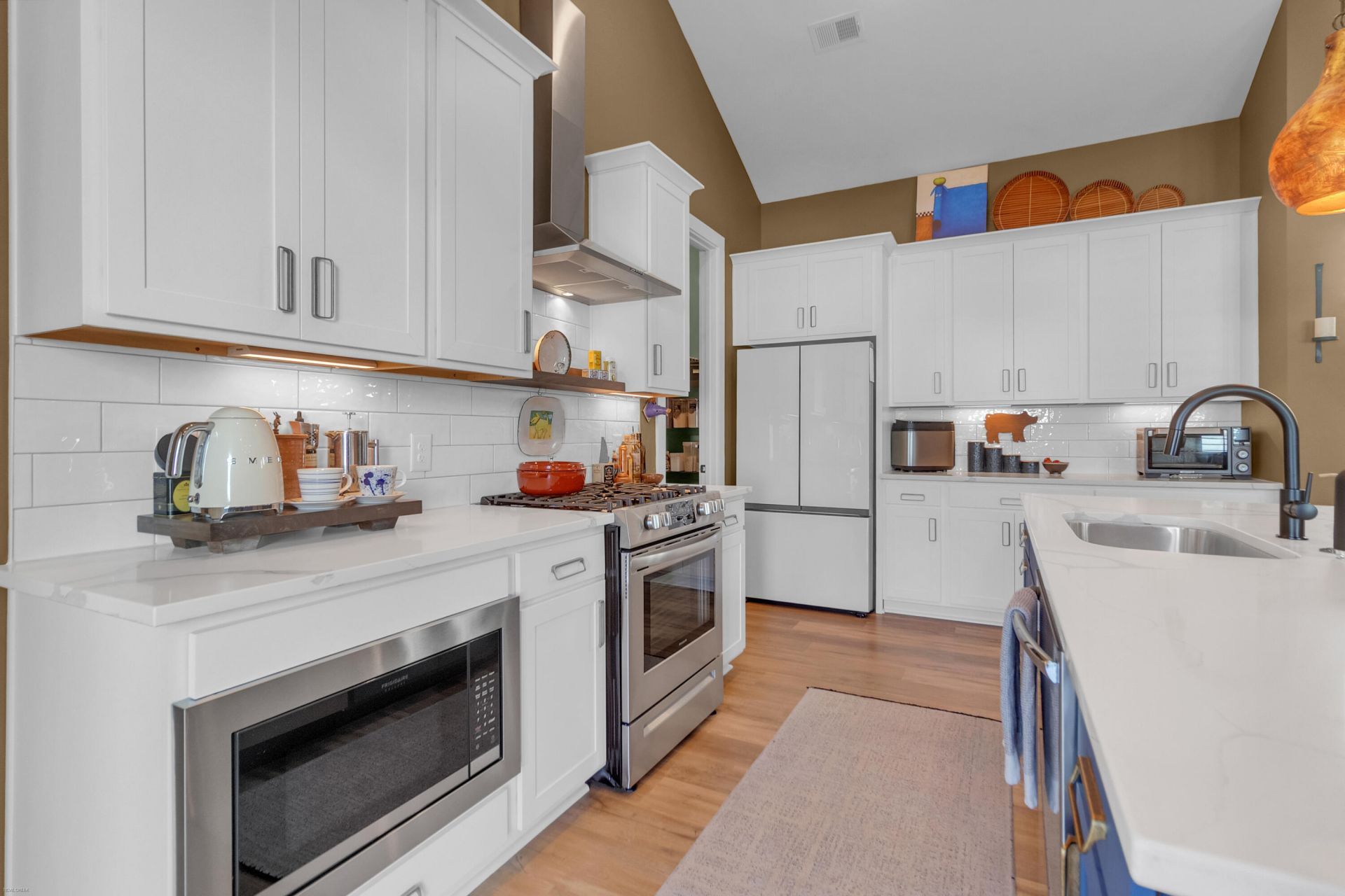 111 Tenor Lane Photo 30