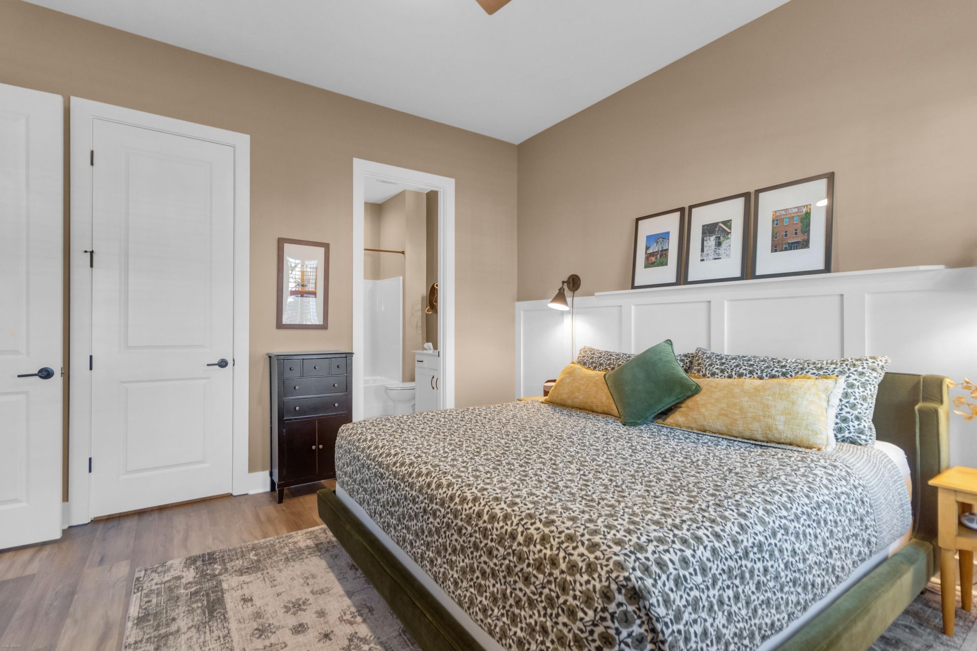 111 Tenor Lane Photo 31