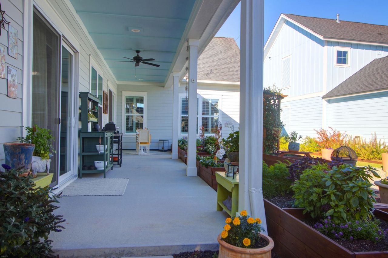 111 Tenor Lane Photo 36