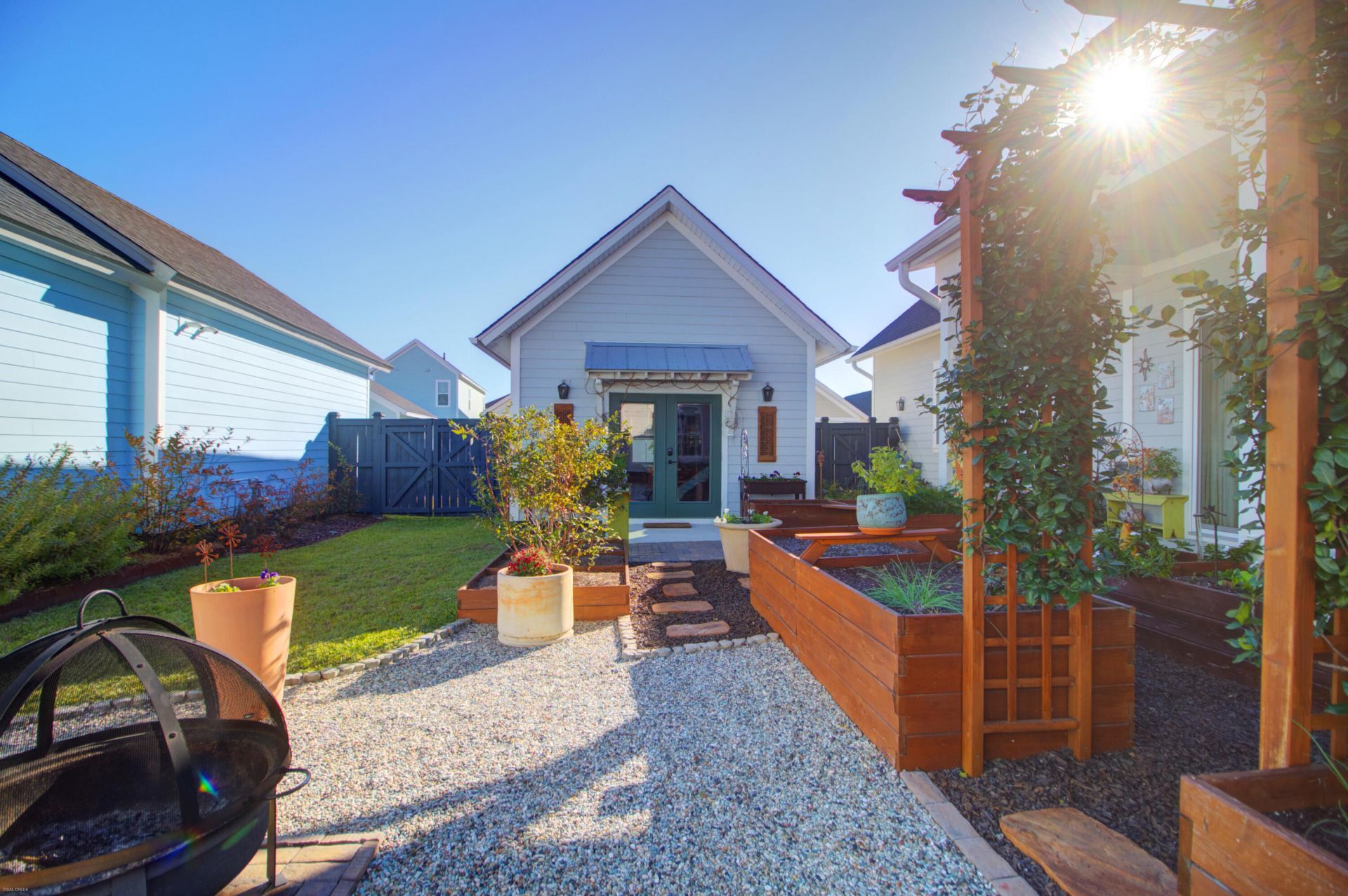 111 Tenor Lane Photo 44