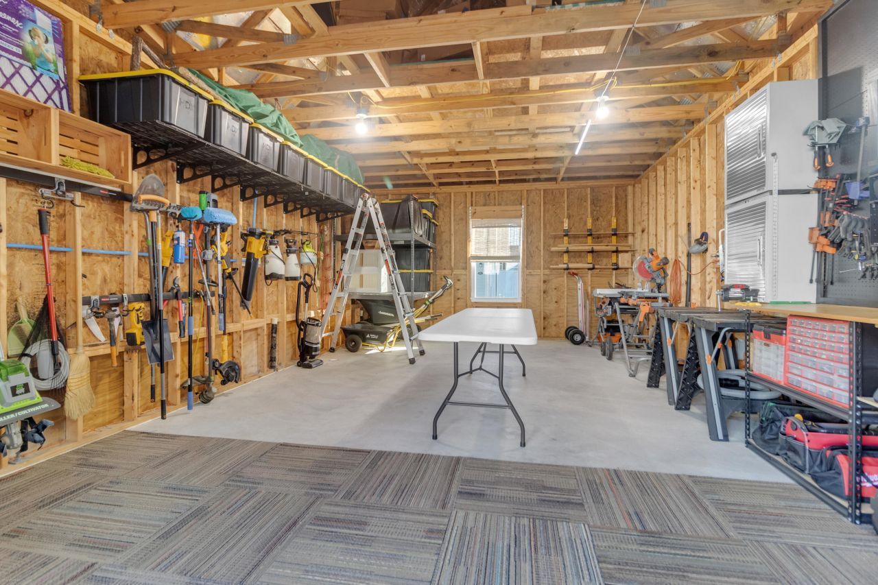 111 Tenor Lane Photo 53