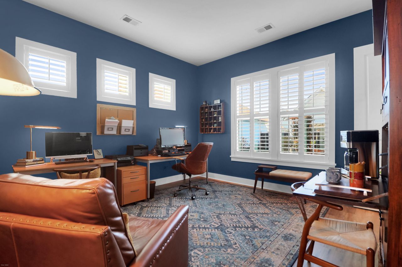 111 Tenor Lane Photo 9