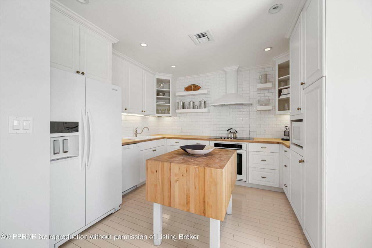 300 S Ocean Boulevard, Unit 4F, Palm Beach, FL 33480 Photo