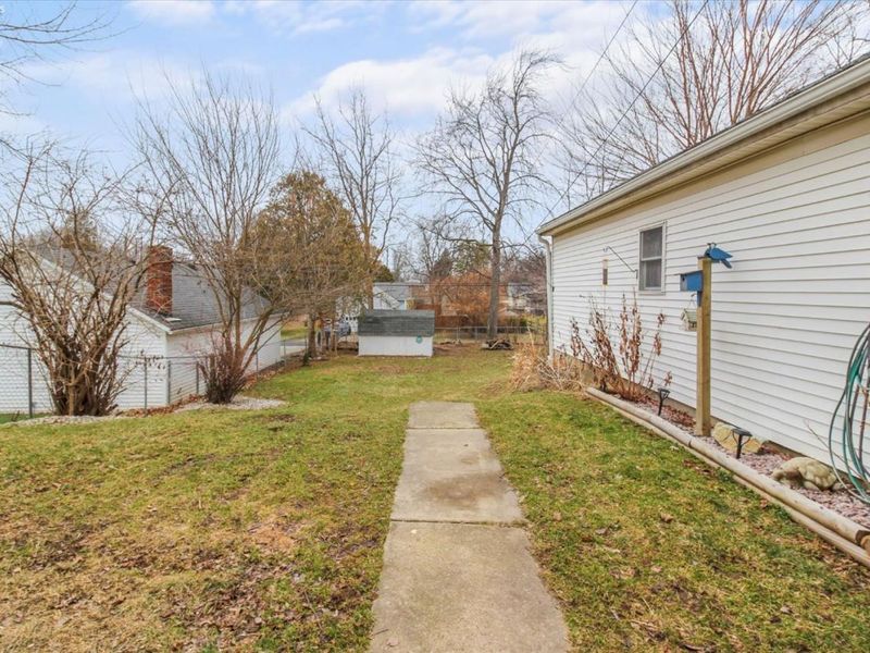 429 W 5th, Perrysburg, OH 43551 Photo 6