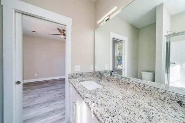 2690 Henry Street Photo 38