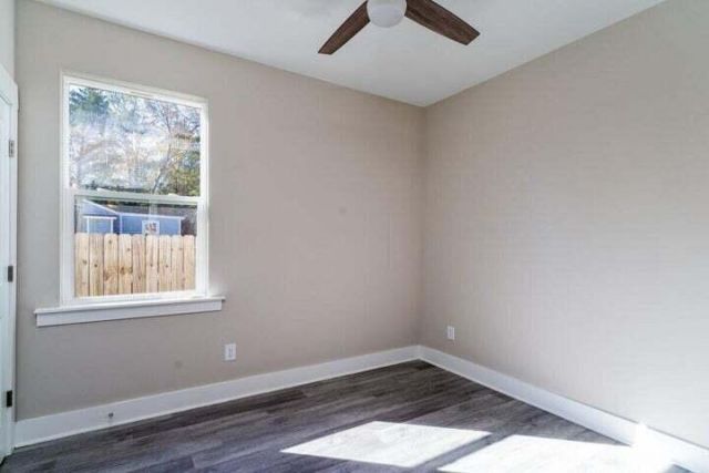 2690 Henry Street Photo 42