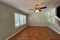 8064 Shadow Oak Drive photo 4