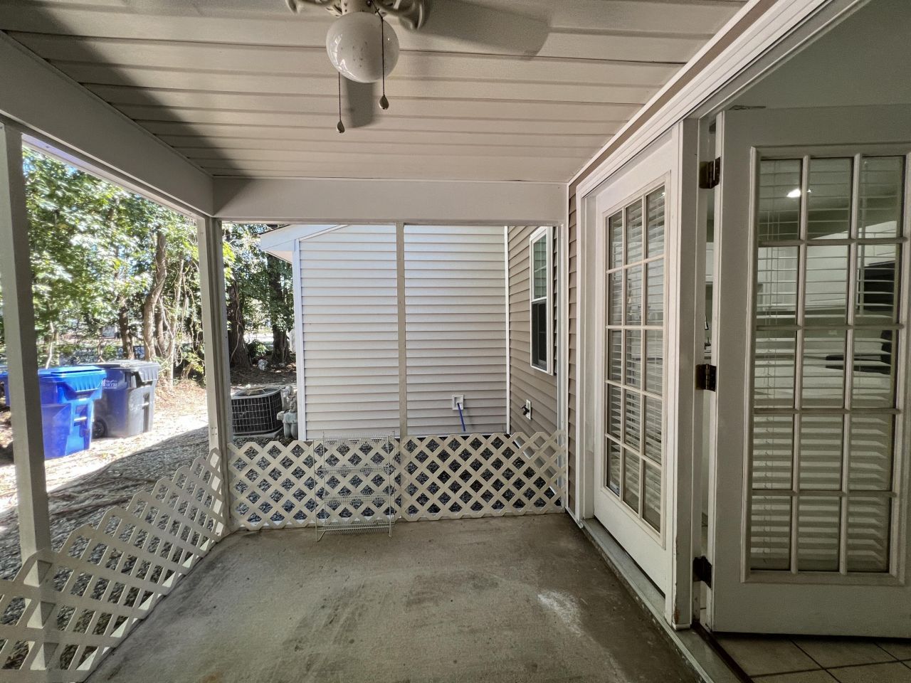 8064 Shadow Oak Drive Photo 5