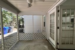 8064 Shadow Oak Drive photo 4