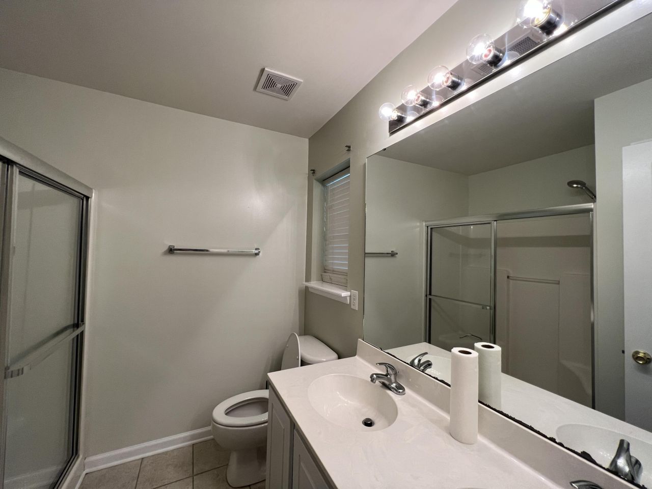 8064 Shadow Oak Drive Photo 8